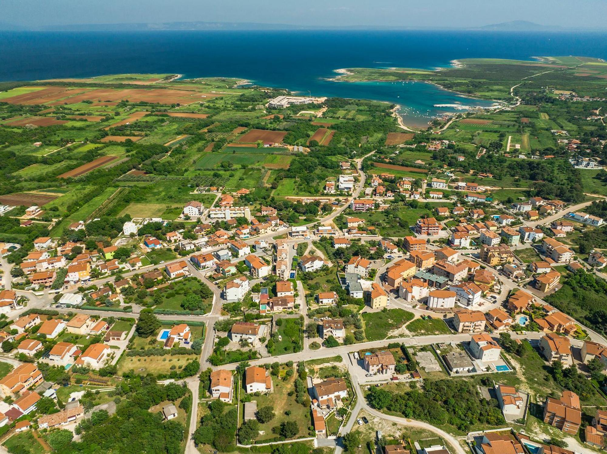 Apartment Lidija Ližnjan Buitenkant foto